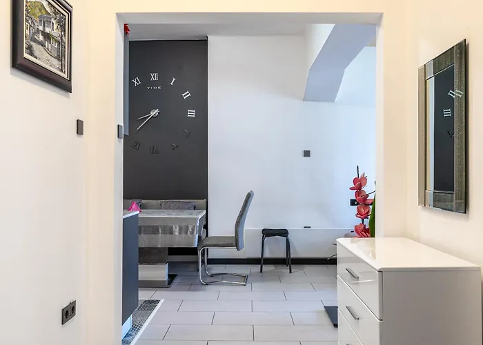 Apartment Downtown *